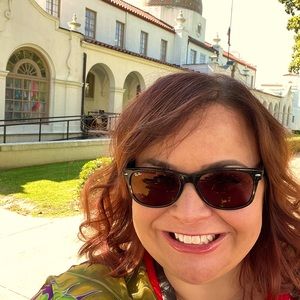 Meet your Posher, Nicole